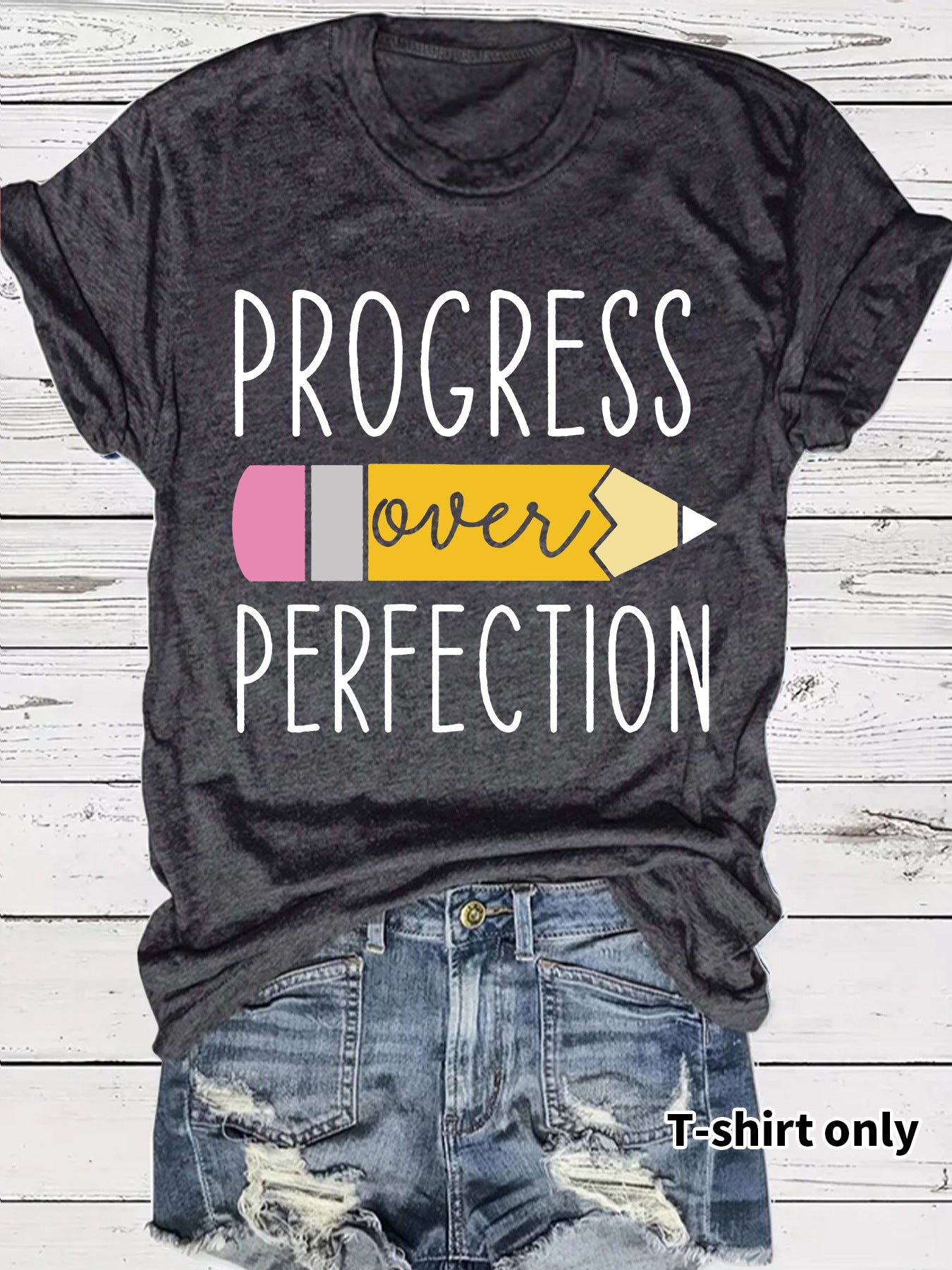 T-shirt short sleeved girl returns to school
