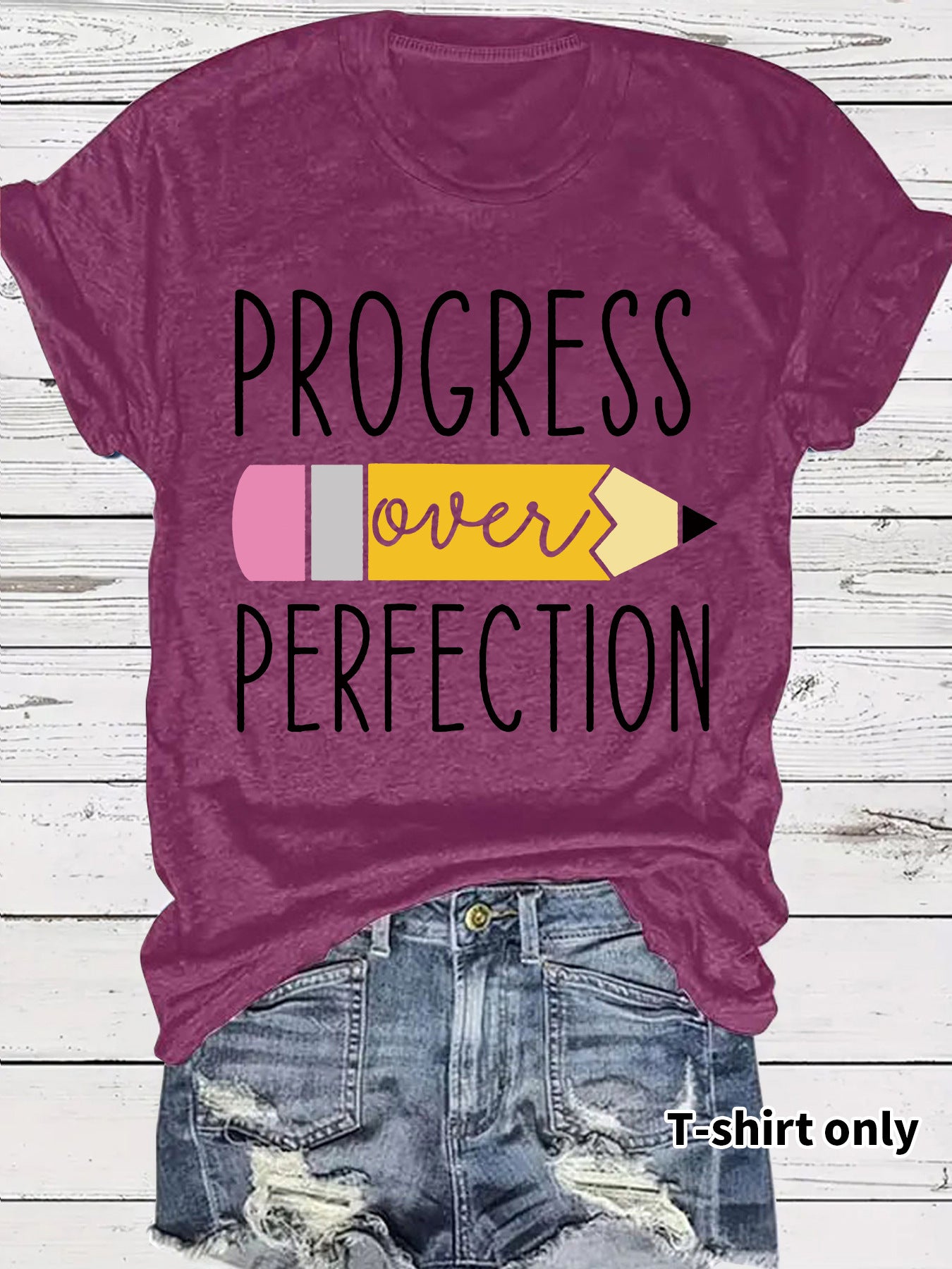 T-shirt short sleeved girl returns to school