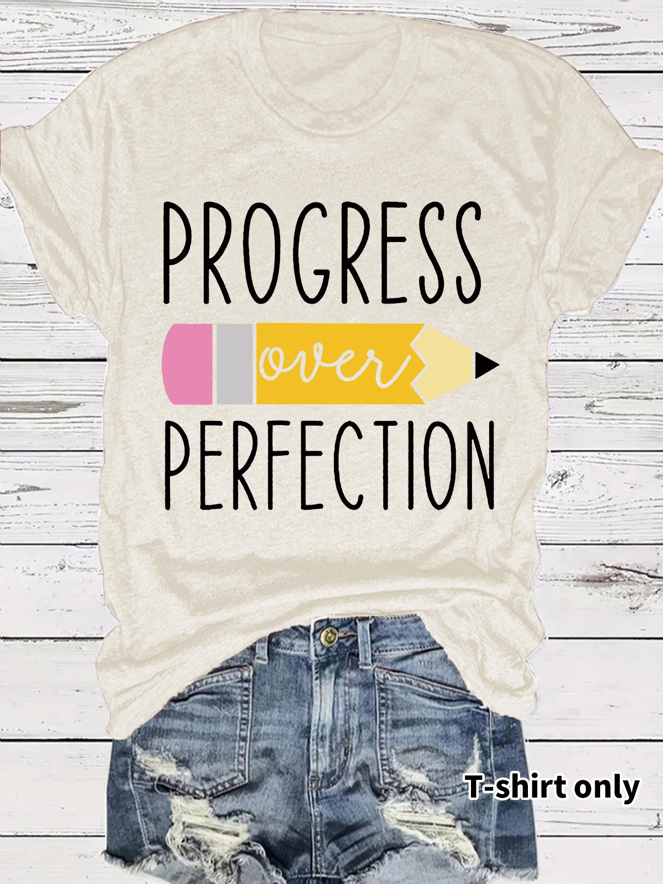 T-shirt short sleeved girl returns to school