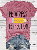 T-shirt short sleeved girl returns to school