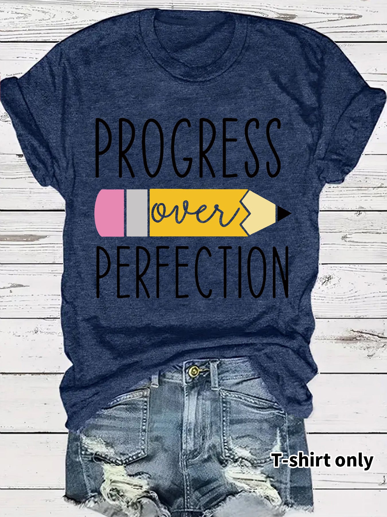 T-shirt short sleeved girl returns to school